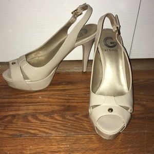 Guess pumps size 7